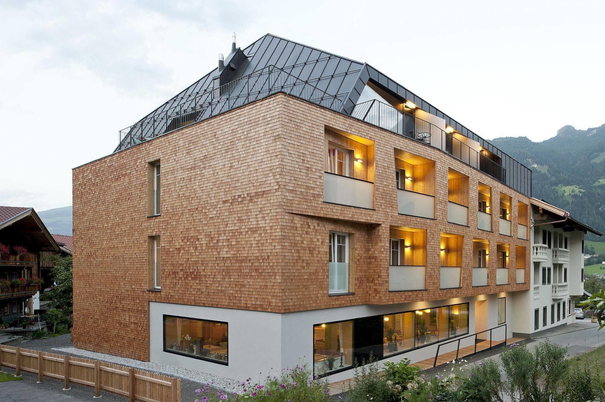Hotel Derneuwirt Hippach Exterior foto